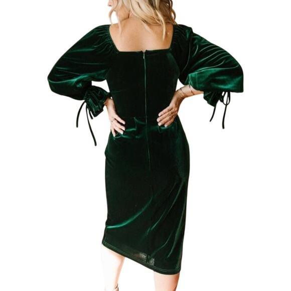 Ivy City Women's Scarlett Velvet Green Puff Sleeve Square Neck Dress 3X - Picture 2 of 16